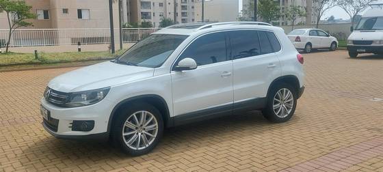 VOLKSWAGEN TIGUAN 2.0 TSI 16V TURBO GASOLINA 4P TIPTRONIC VOLKSWAGEN TIGUAN 2.0 TSI 16V TURBO GASOLINA 4P TIPTRONIC